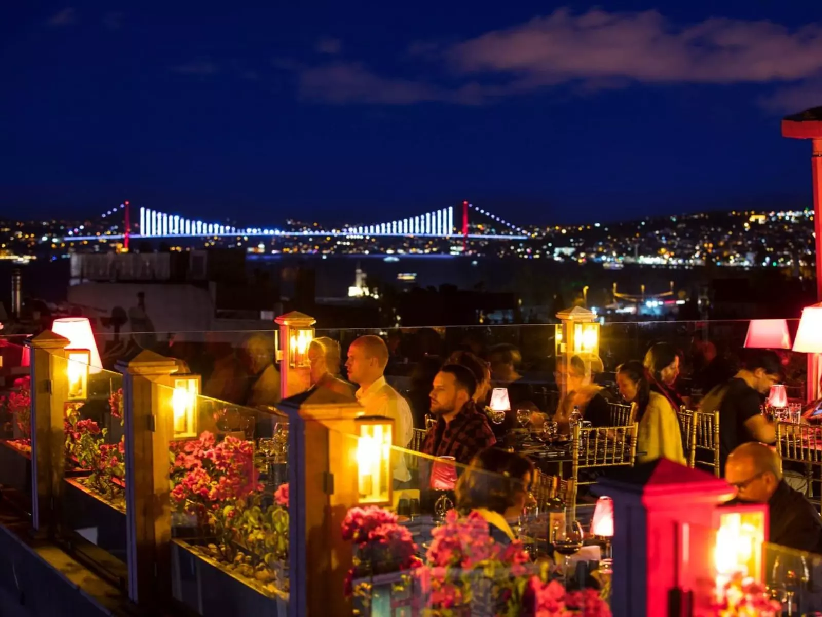 Roof Mezze 360