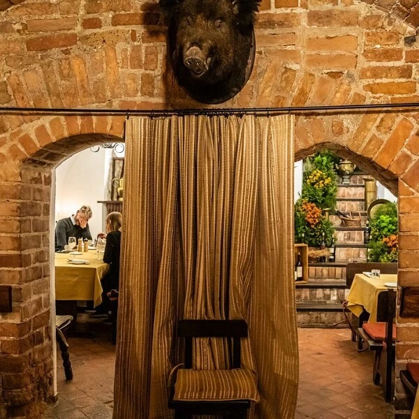 Ресторан “Lokys”