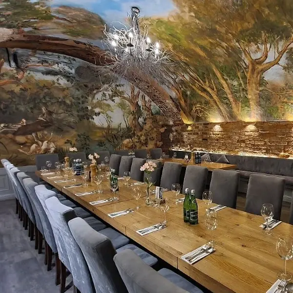 Ресторан “Ratuszova”