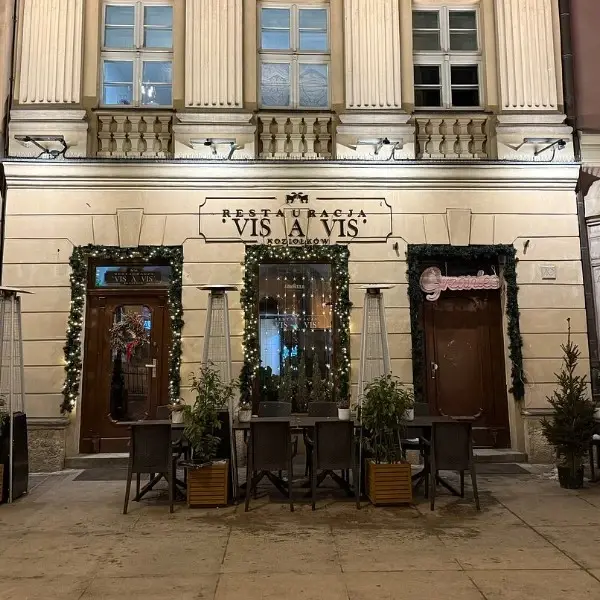 Ресторан “Vis A Vis Koziołków”